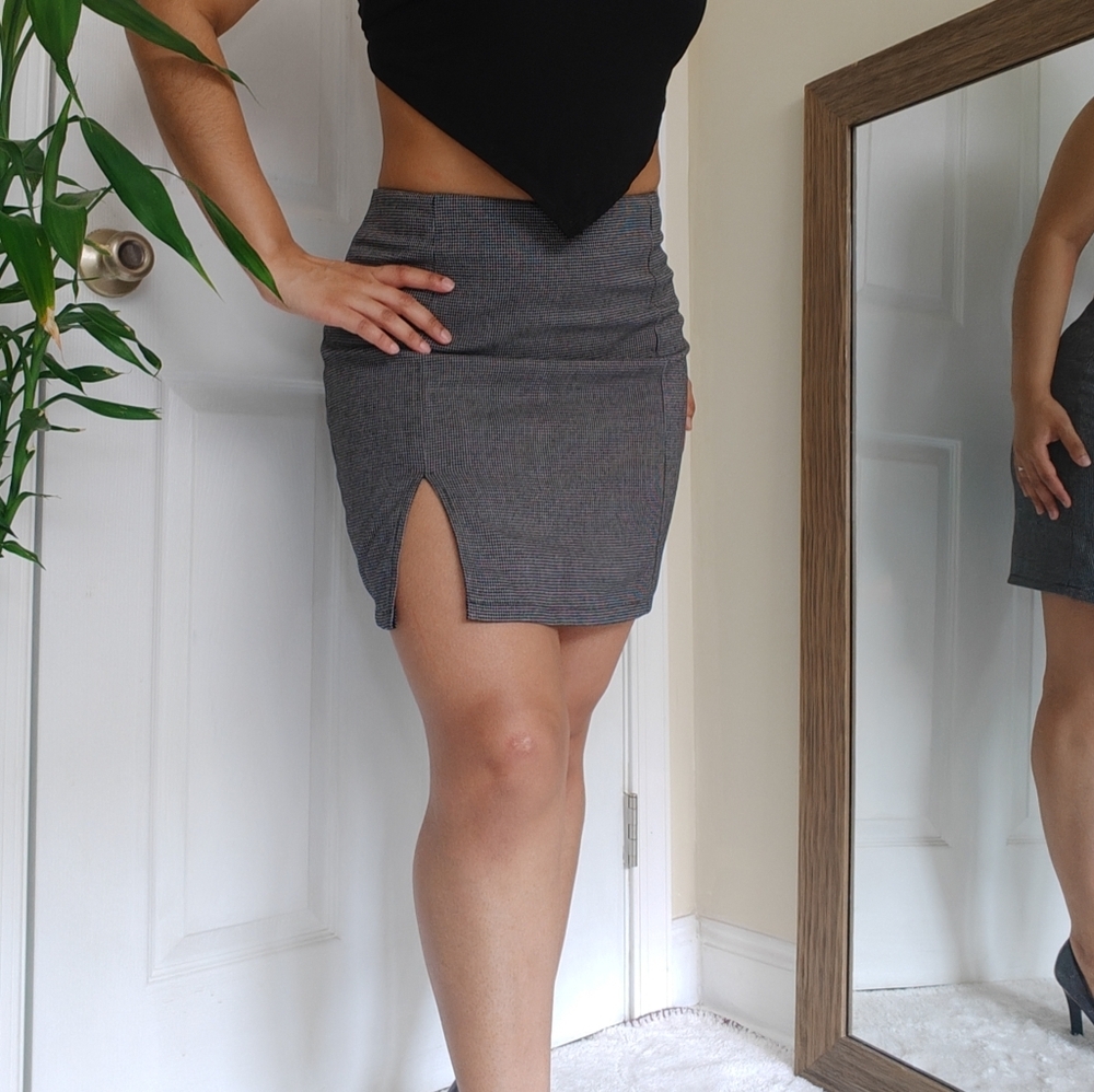 Hey Babe Medium Black And White Grid Print Side Slit Zip Lined Mini Skirt‎ Gray